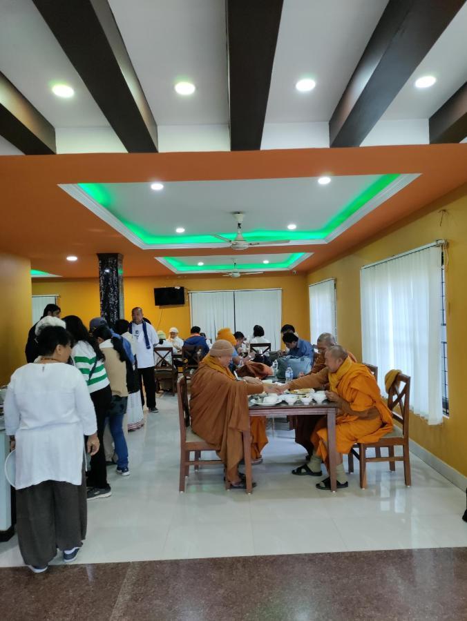 Hotel The Holy Birth Rummindei Luaran gambar